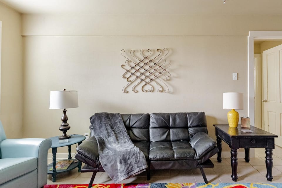 Communal lounge/ TV room, Living room