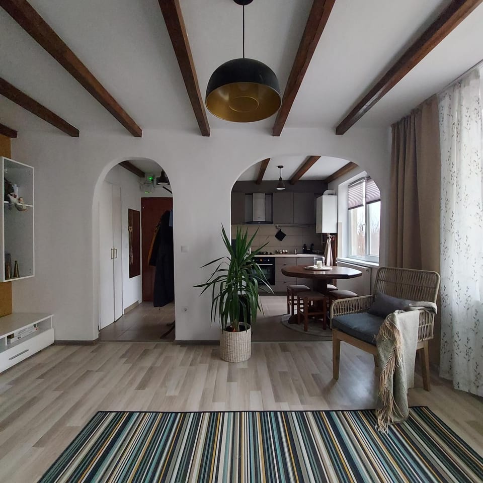 Living room, Dining area, kitchen