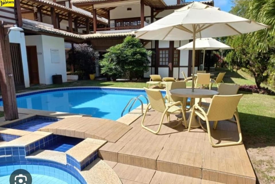 Apartamento duplex em Praia do Forte - 2 suítes Apartment in Praia do Forte
