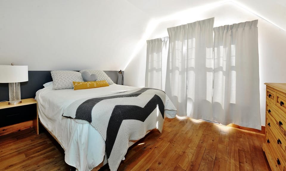 9018 Chemin des Alpages Chalet in Quebec