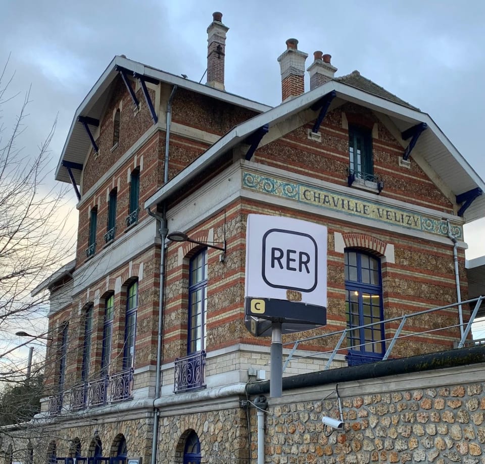 Nearby landmark