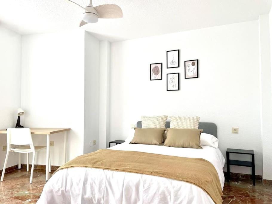 Beautiful & sunny apartment Apartment in Malaga
