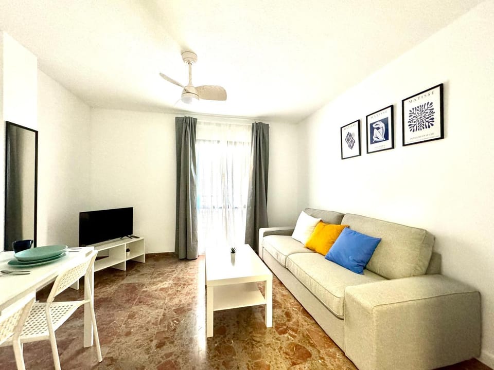 Beautiful & sunny apartment Apartment in Malaga