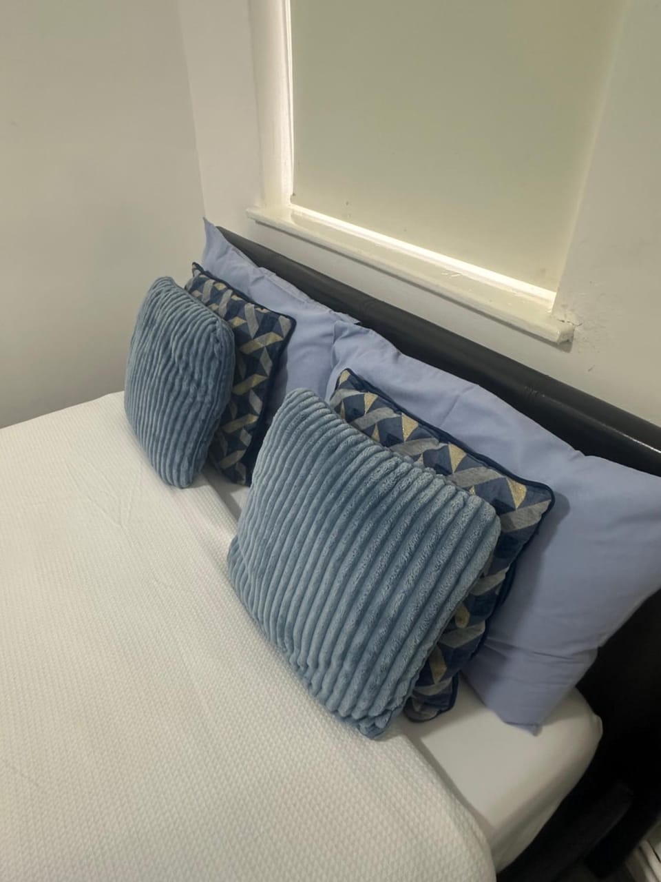 Small cozy private bedroom zone1 Bed and Breakfast in London Borough of Hackney