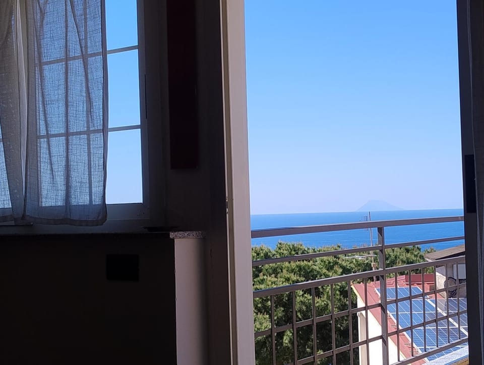 B&B Vista Mare "Terrazzo" Bed and Breakfast in Palmi