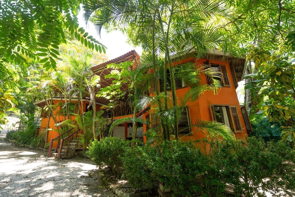 B&B Ranchos Itaúna Nature lodge in Santa Teresa Beach