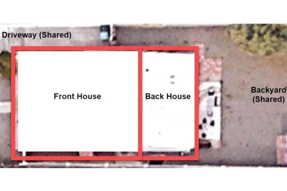 Sunny Guest Suite with large backyard - Pets Welcome Apartment in Phoenix