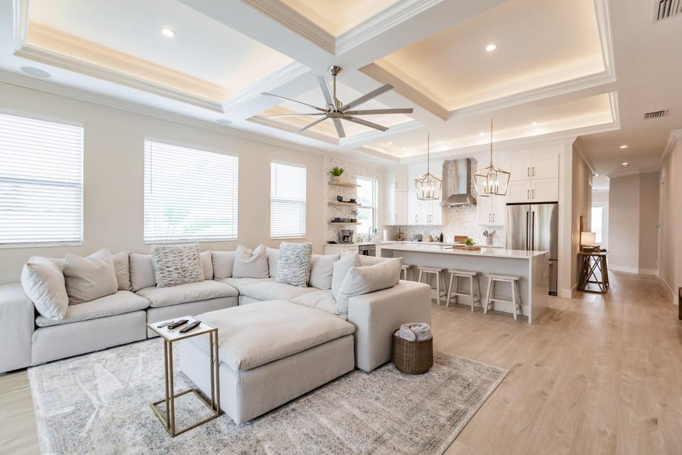 Beachy Dream House in Naples Park