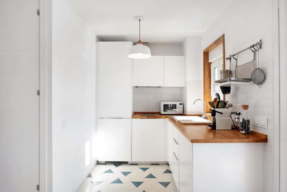 Kitchen or kitchenette, Living room