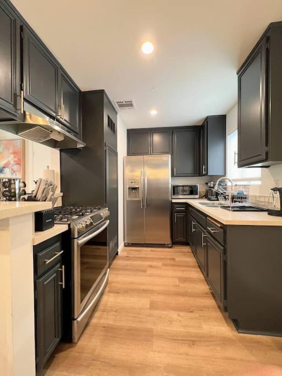 Kitchen or kitchenette, oven, pet friendly, stove, toaster