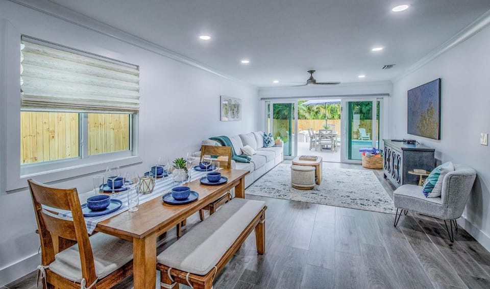 La Dolce Beacha House in Naples Park
