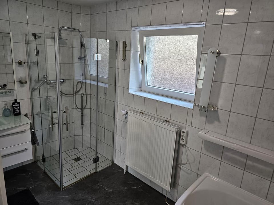 Haus an der Weser Ferienwohnung Apartment in Lower Saxony, Germany