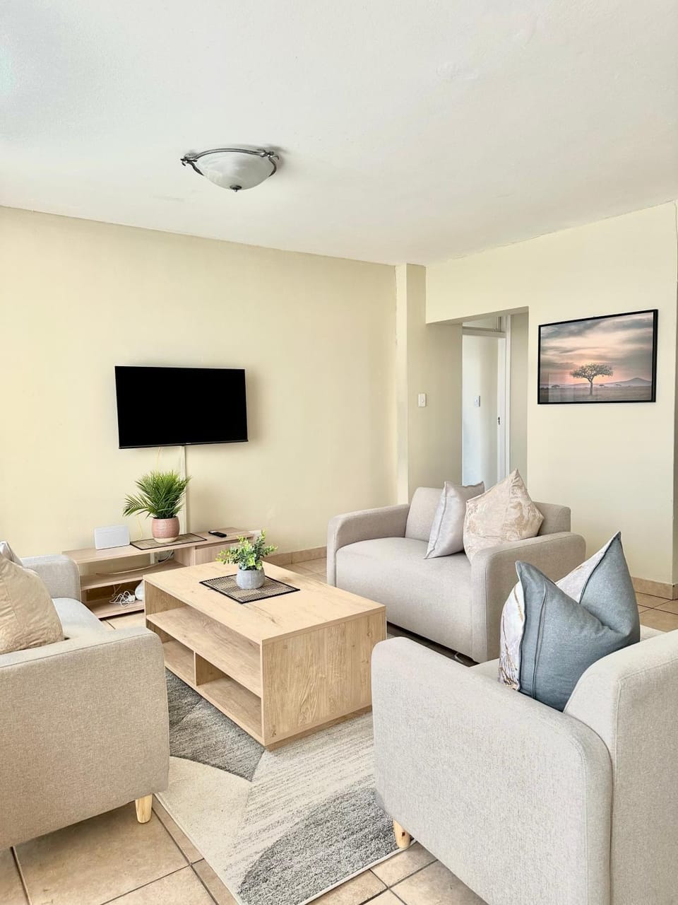 Cia’s Seaside Serenity @ Oceanic Unit 36 Apartment in Durban