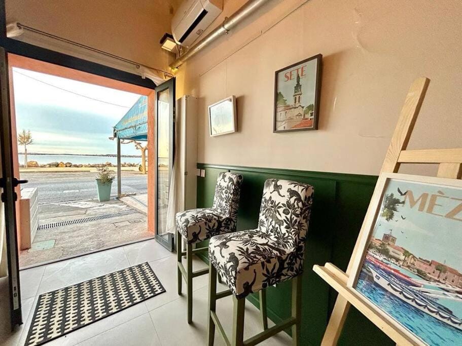 Natural landscape, View (from property/room), Balcony/Terrace