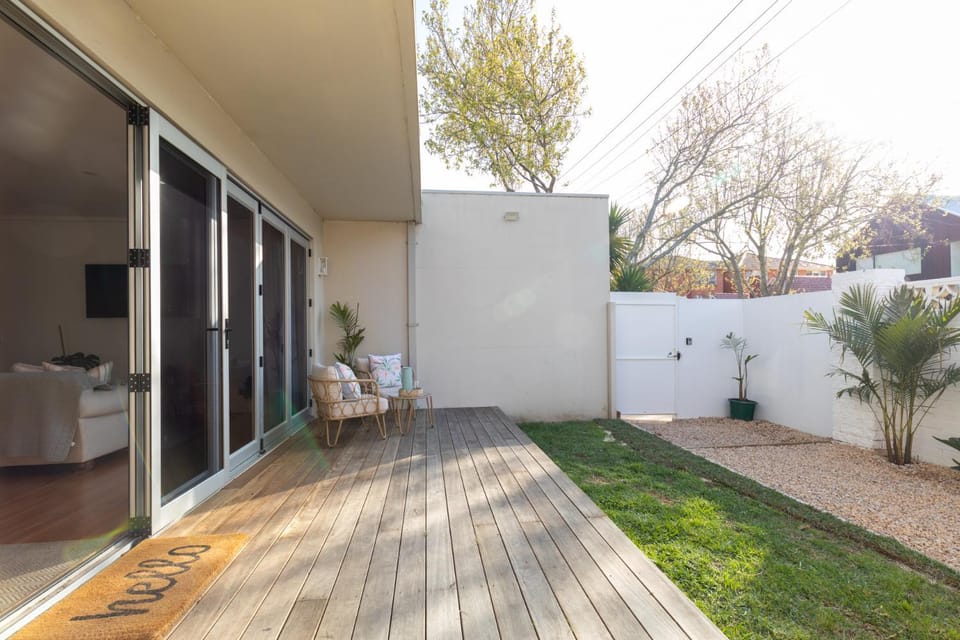 Inner courtyard view