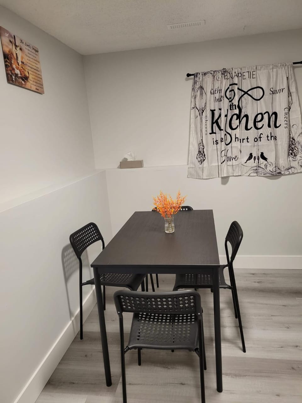Dining area, Dining area