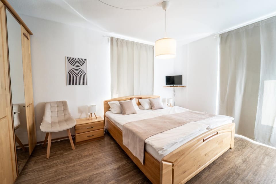 Gästehaus Mack - Mosel Rooms & Restaurant Bed and Breakfast in Trier-Saarburg