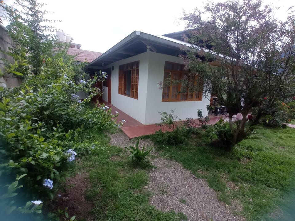 Hospedaje Pinky Lodge Hotel in Oxapampa