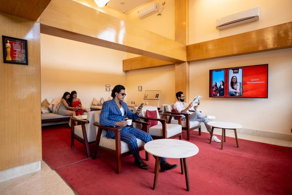 TV and multimedia, Lobby or reception