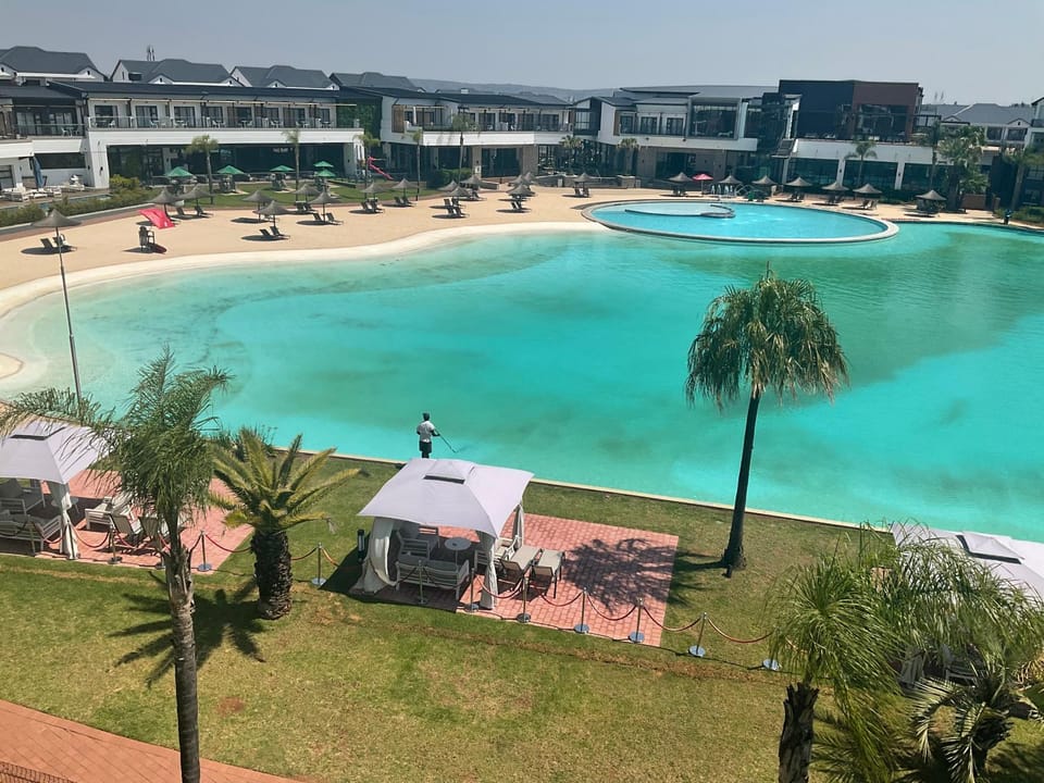 Day, Beach, Pool view, Sea view, Swimming pool, sunbed