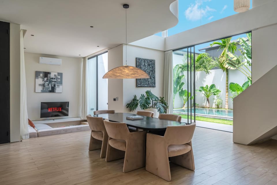 Villa Kiyoji: Brand New Minimalistic 3BR in Umalas Villa in North Kuta