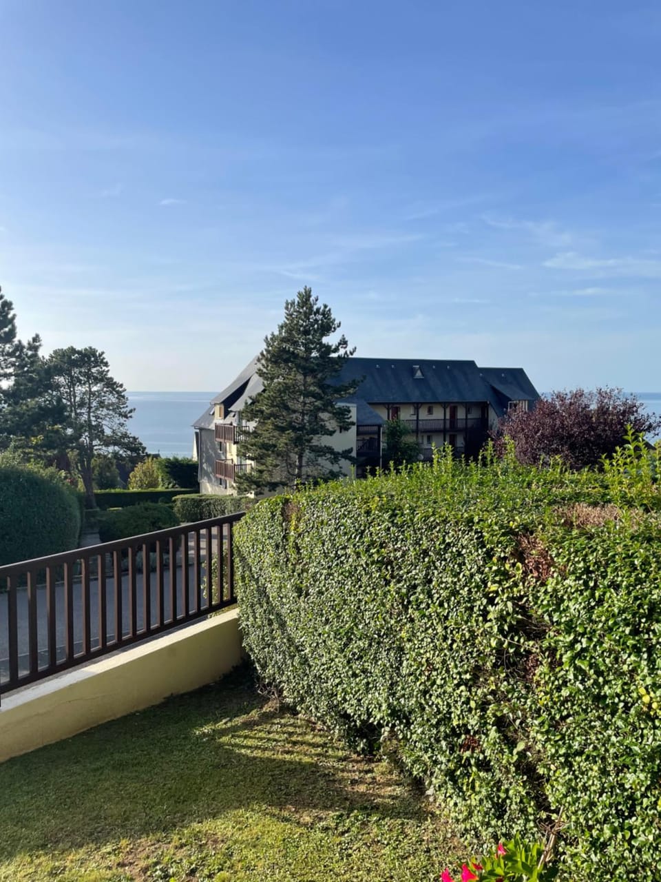 Garden view, Sea view
