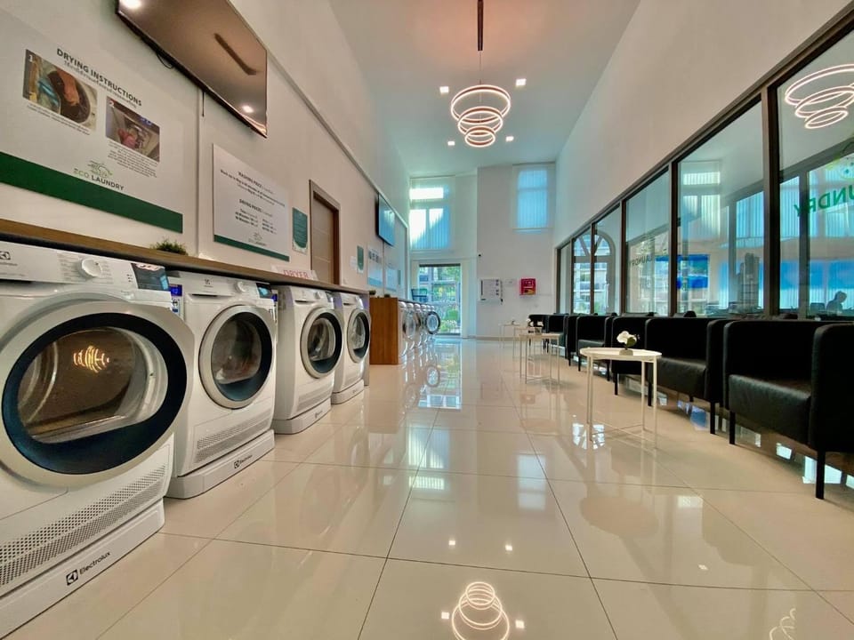 Arcadia Beach Continental with Washing Machine Apartment in Pattaya City