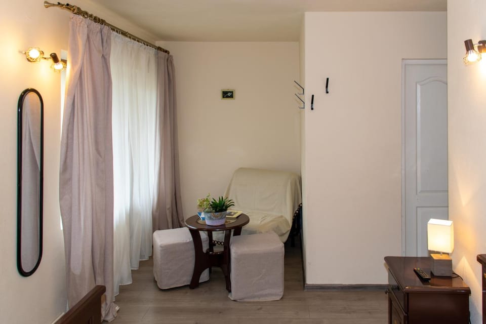 Pensiunea Sanziana Bed and Breakfast in Romania