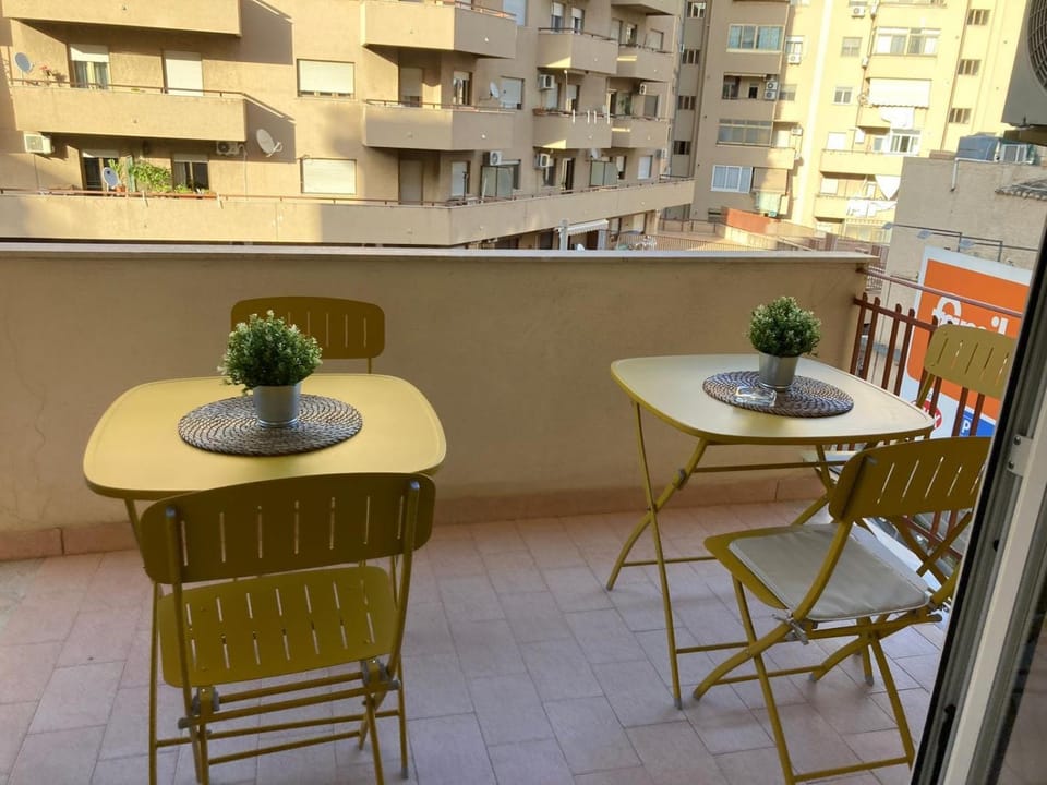 LE TRE CHIAVI Apartment Bed and Breakfast in Palermo