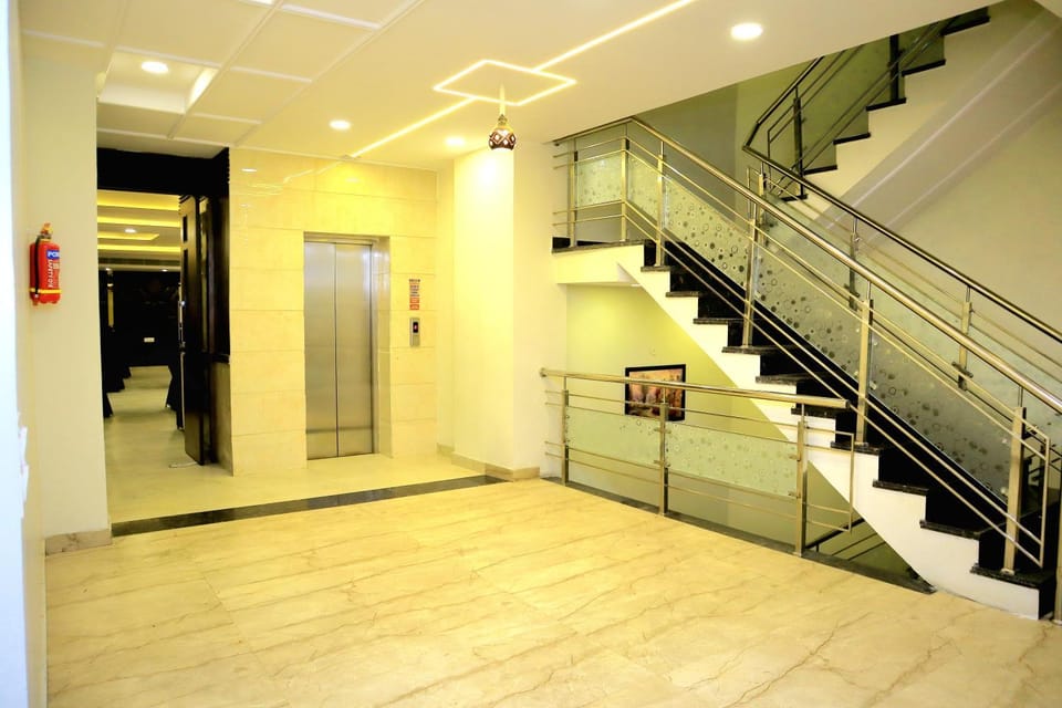 elevator