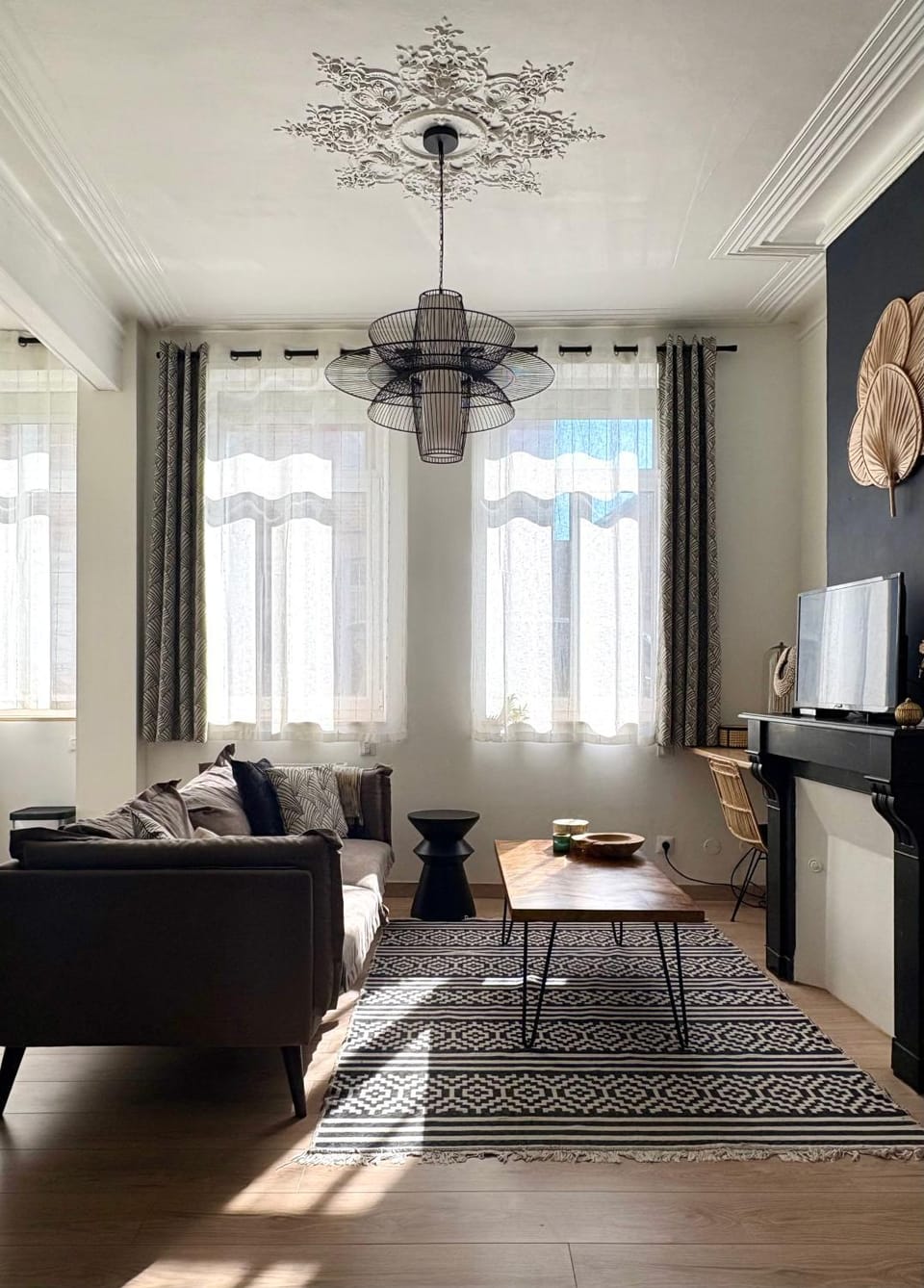 TV and multimedia, Living room, Seating area
