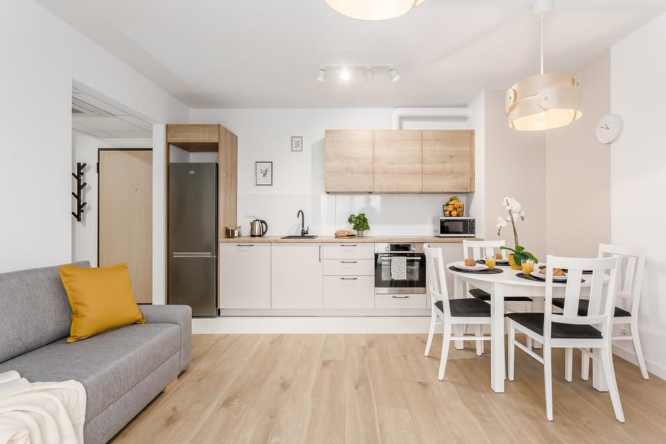 Coffee/tea facilities, Kitchen or kitchenette, Seating area, Dining area, dishwasher, minibar, stove, toaster