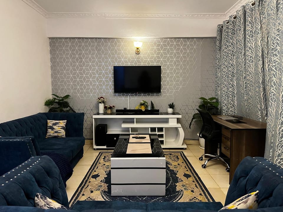 Simmon Apartment-Opposite Garden city mall,near safari park Apartment in Nairobi