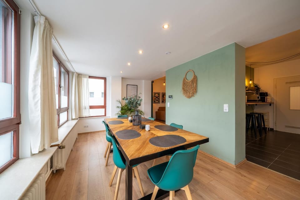 Dining area, Dinner