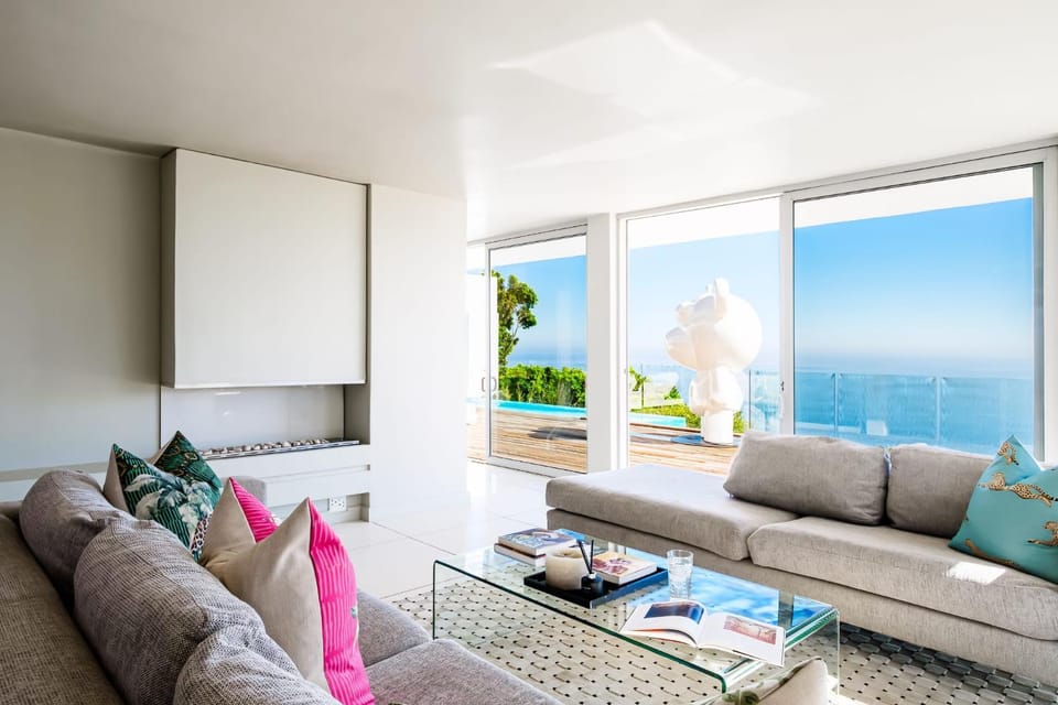 View (from property/room), Balcony/Terrace, Living room, Seating area, Sea view