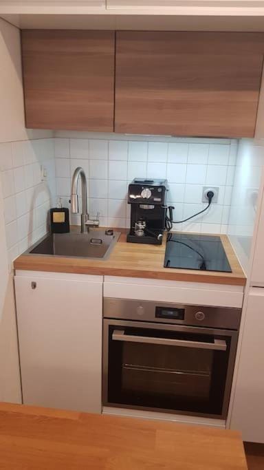 Résidence avec Parking et piscine - Proche airport Apartment in Toulouse