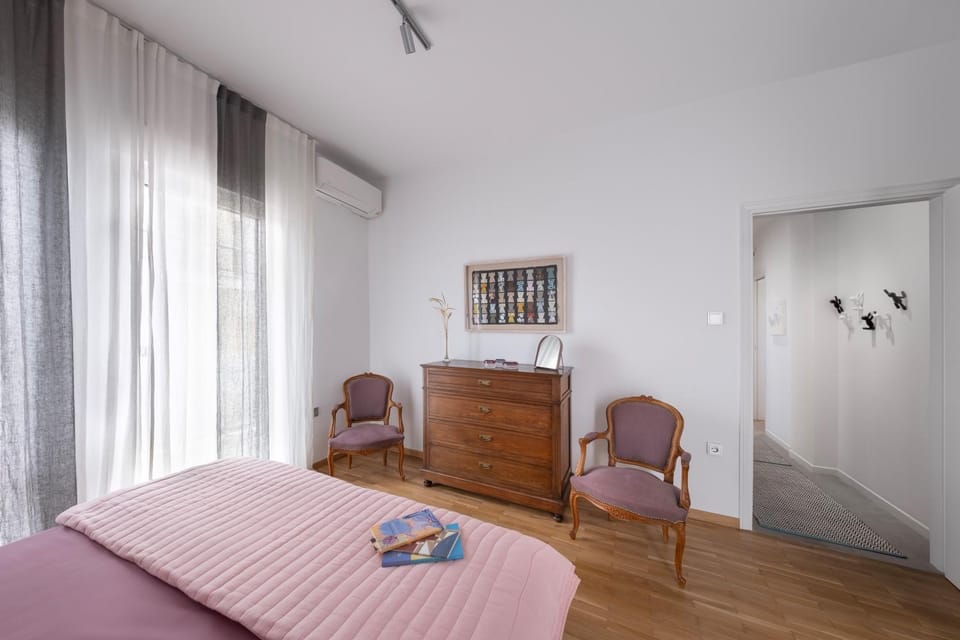 Modern Apartment in Acropolis Area Apartment in Athens