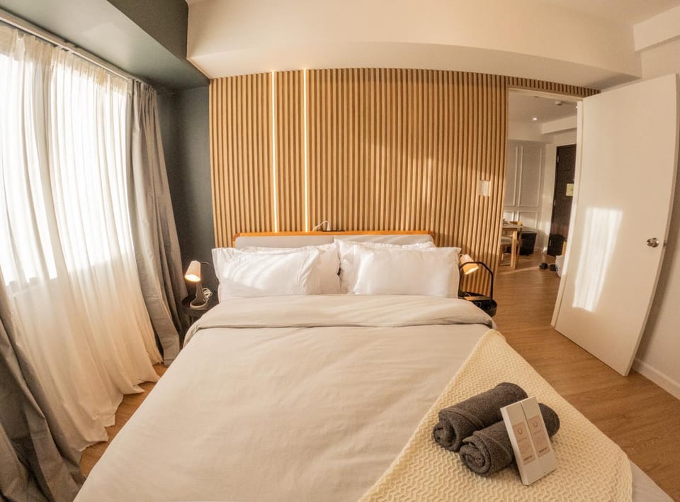 The Cabin Tagaytay City by John Morales Cabin in Tagaytay