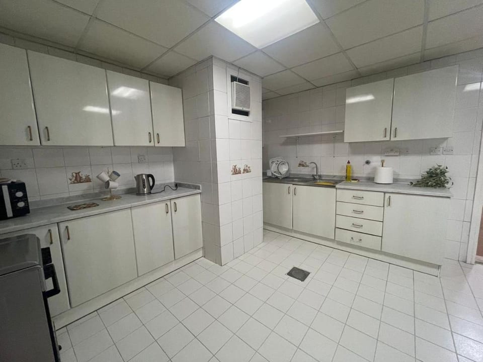 Seer Furnished Apartments صير للشقق المفروشة Apartment in Abu Dhabi
