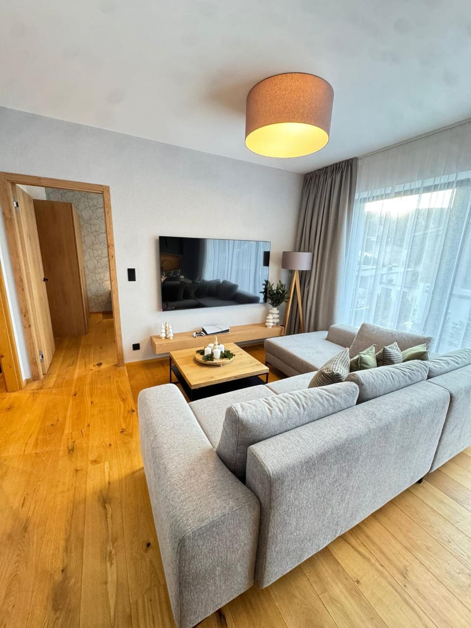 TV and multimedia, Living room
