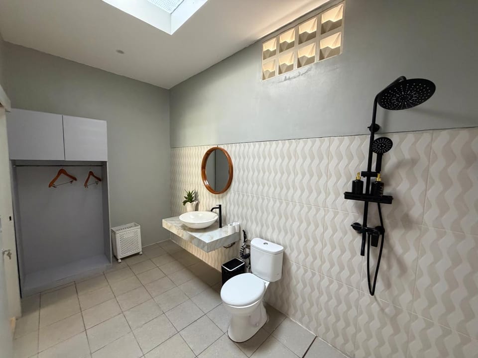 New Mekar Jaya Hotel Bed and Breakfast in Kuta