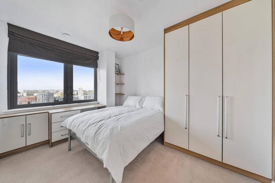 Bed, Photo of the whole room, Bedroom, wardrobe