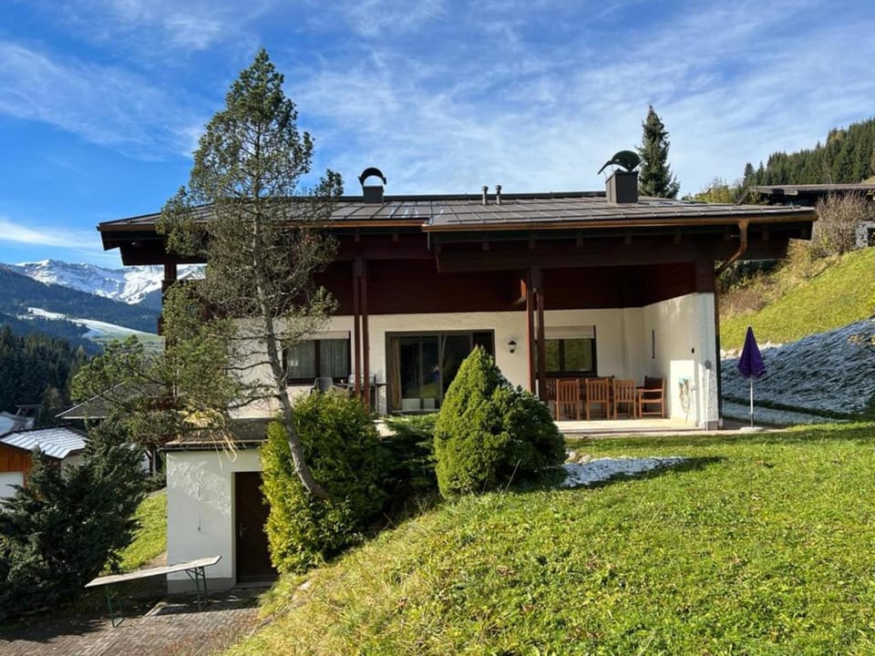 Property building, Summer