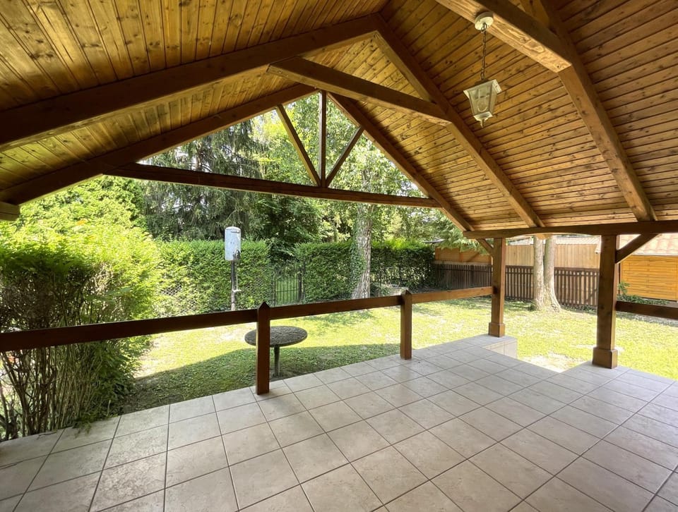 Nyírfa vendégház Apartment in Hungary