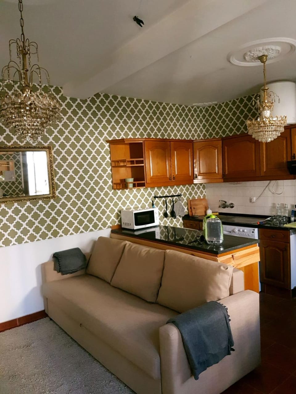 Kitchen or kitchenette, Living room