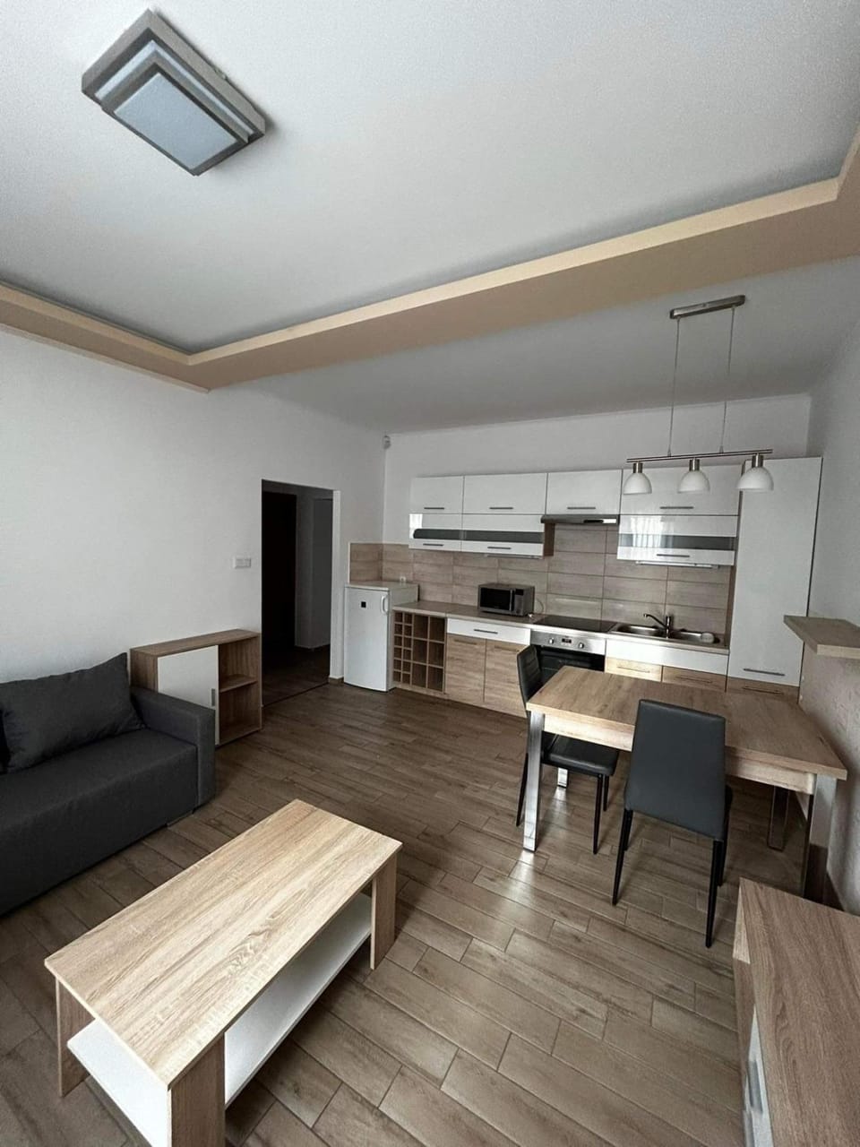 Kitchen or kitchenette, Living room