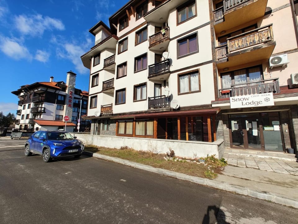 Уютная квартира в комплексе Snow Lodge Apartment in Bansko