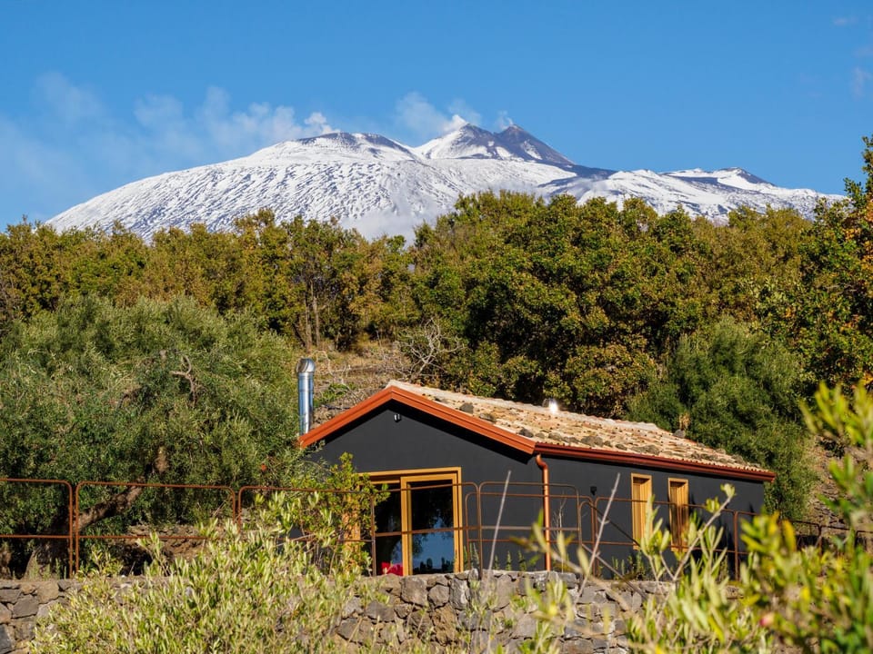 Property building, Natural landscape, Mountain view