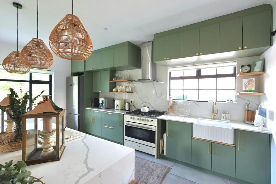 Kitchen or kitchenette, kitchen, kitchen