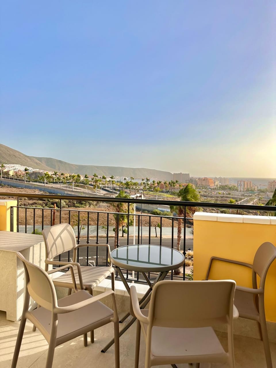 Patio, Day, Natural landscape, View (from property/room), Balcony/Terrace, Living room, Seating area, Dining area, Mountain view